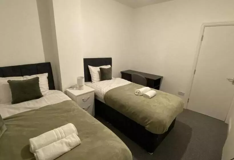ペンション Cosy 3bd Guesthouse. Private Bathrooms