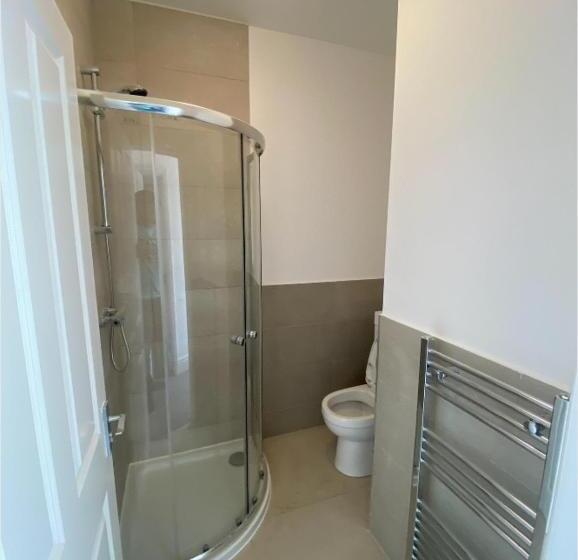 פנסיון Cosy 3bd Guesthouse. Private Bathrooms