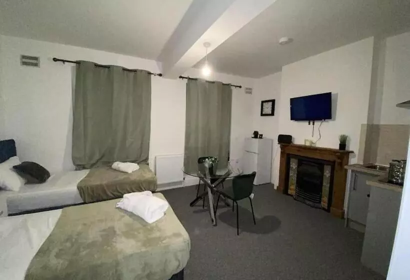 ペンション Cosy 3bd Guesthouse. Private Bathrooms