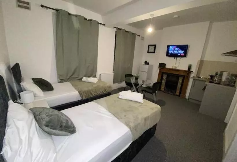 ペンション Cosy 3bd Guesthouse. Private Bathrooms