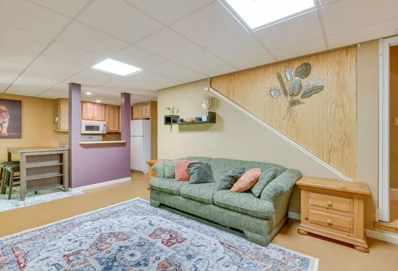 Pet Friendly Conyers Cabin   23 Miles To Atlanta!