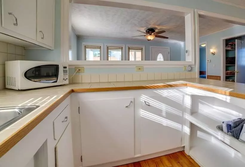 Pet Friendly Michigan Retreat W/ Fire Pit & Yard!