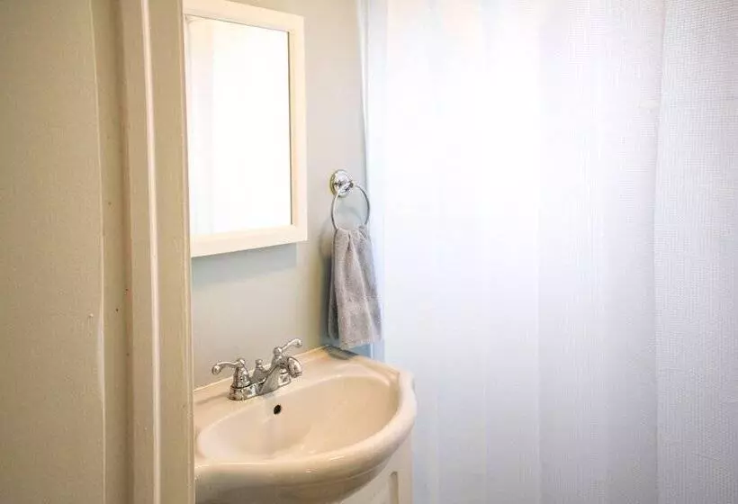 Pet Friendly Michigan Retreat W/ Fire Pit & Yard!