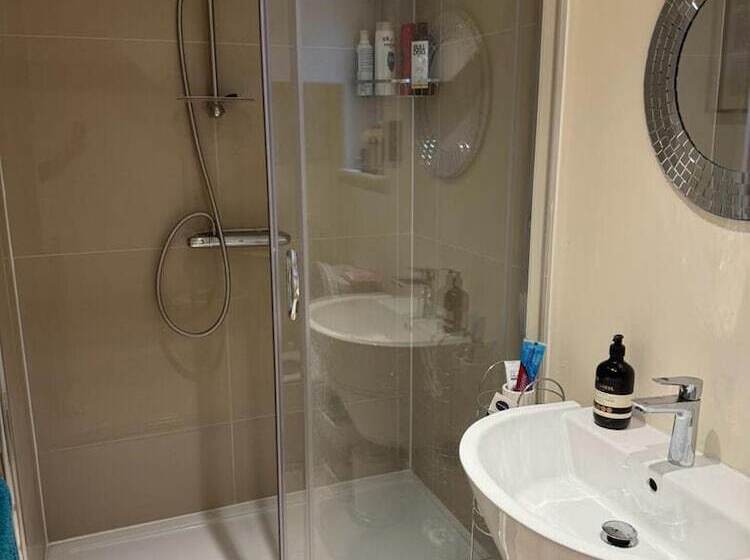 Residentie Cosy And Lovely 4 Bed House In Stanmore