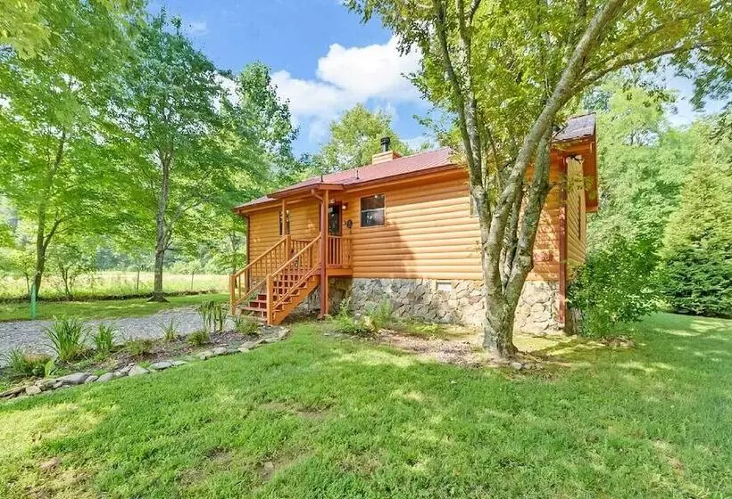 Riverfront Cabin W/ Hot Tub & Mountain Views!