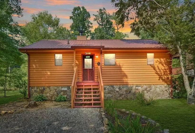 Riverfront Cabin W/ Hot Tub & Mountain Views!