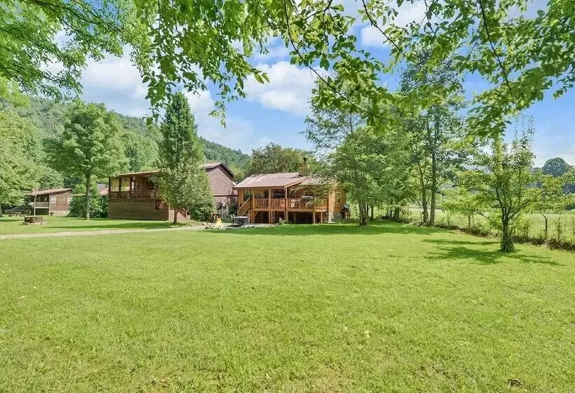 Riverfront Cabin W/ Hot Tub & Mountain Views!