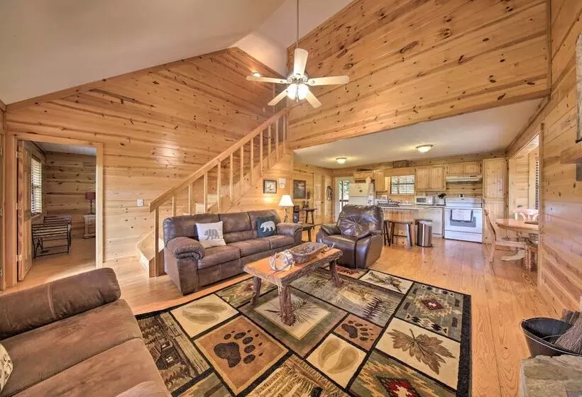 Rustic Young Harris Cabin W/ Fire Pit & Views