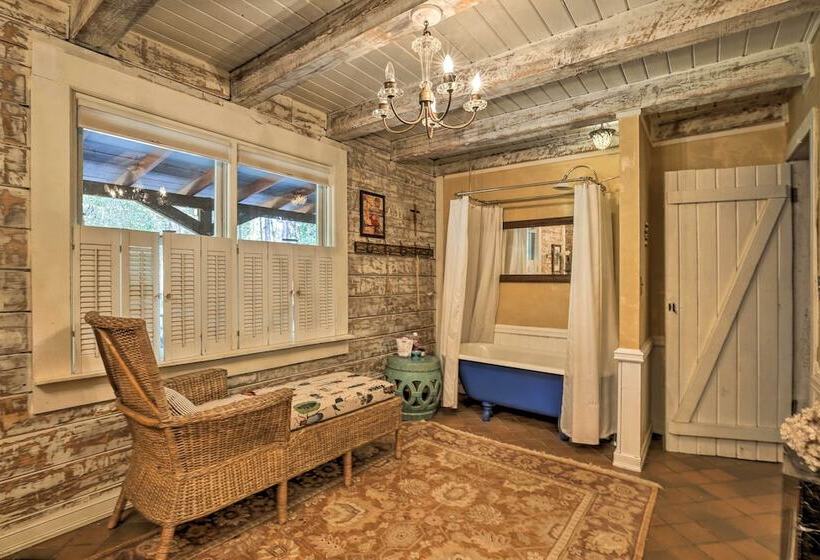 Serene Mableton Cabin 13 Mi To Downtown Atlanta!