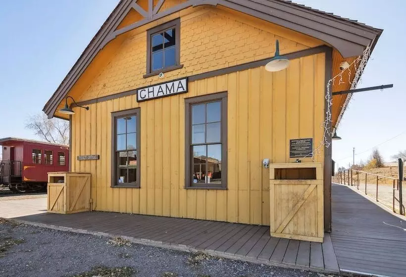 Single Tree Cottage   Walk To Downtown Chama!