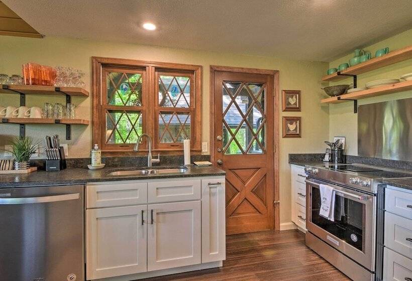 Sky Valley Home W/ Stunning Views 1 Mi To Resort