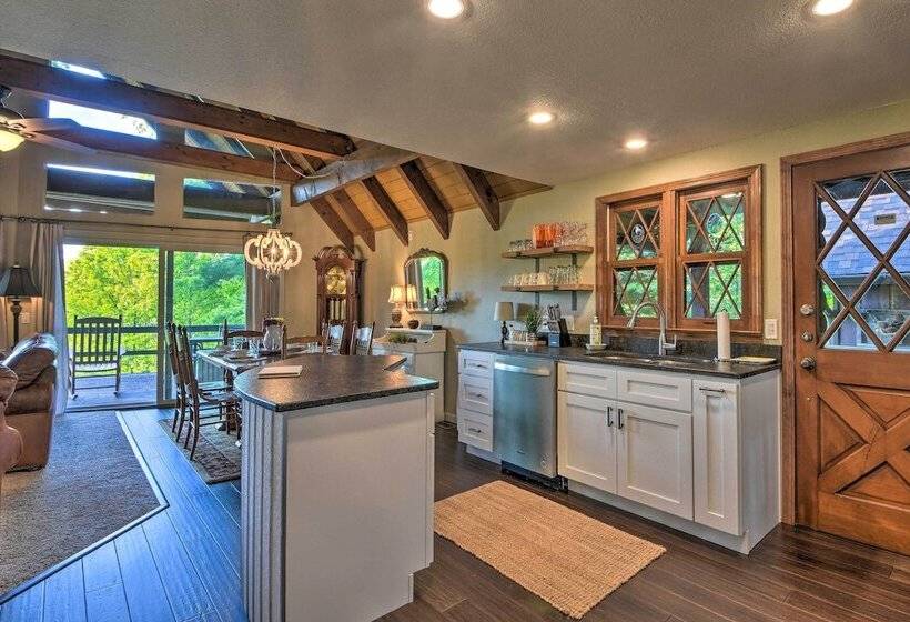 Sky Valley Home W/ Stunning Views 1 Mi To Resort