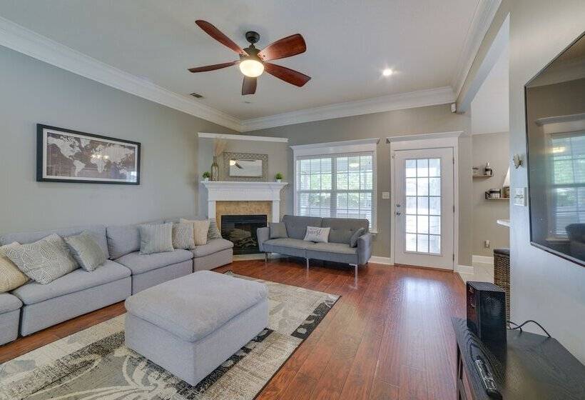 Southern Georgia Home W/ Yard: 8 Mi To Moody Afb