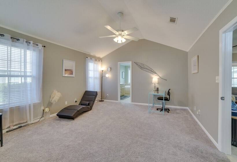 Southern Georgia Home W/ Yard: 8 Mi To Moody Afb