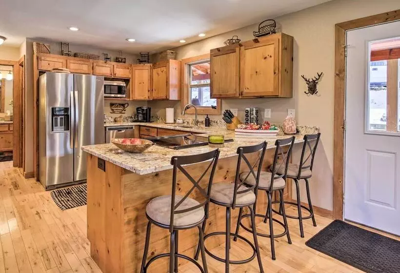 Stunning Blue Ridge Retreat W/ River Access!