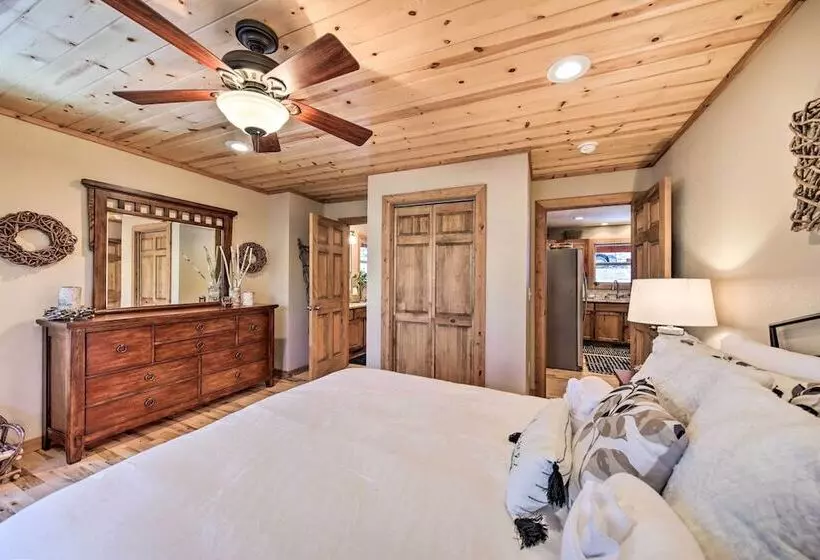 Stunning Blue Ridge Retreat W/ River Access!