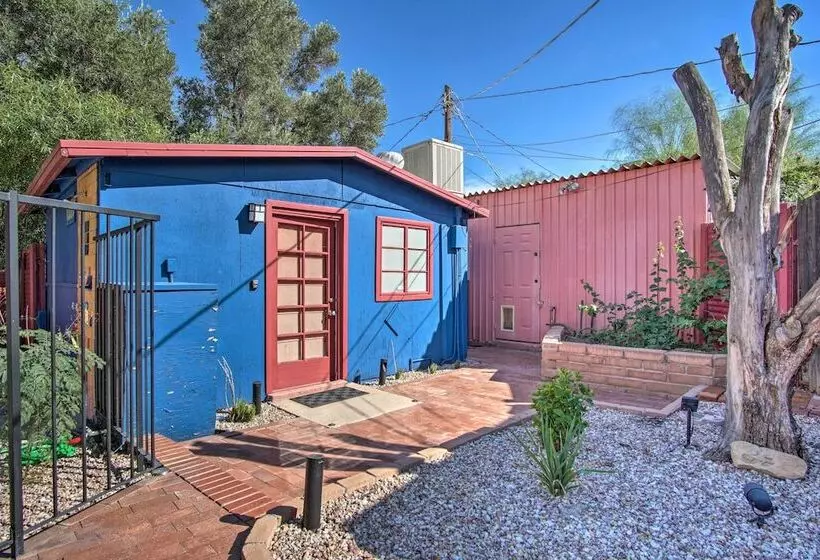 Stylish Tucson Home: Backyard Oasis W/ Grill!