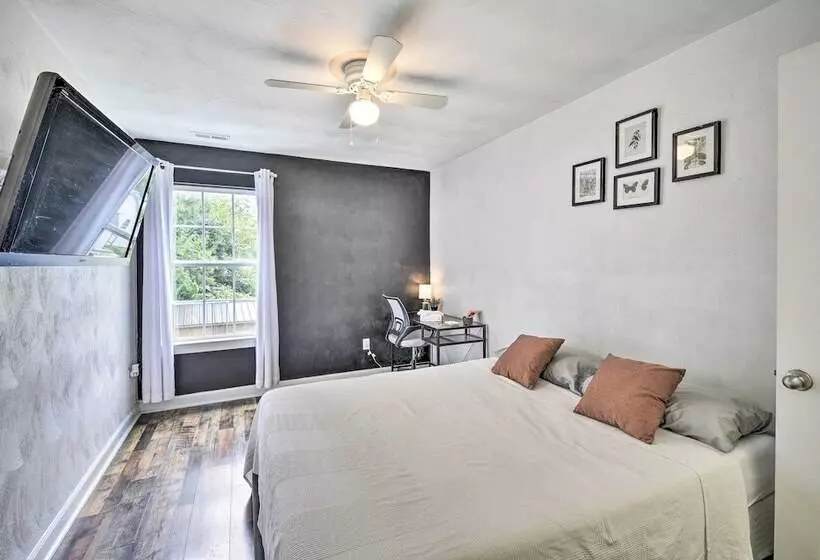 The Lucas:  Cheery House W/ Fenced Backyard!