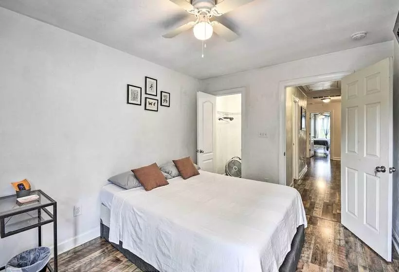 The Lucas:  Cheery House W/ Fenced Backyard!