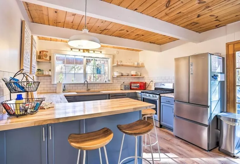 3 Mi To Big Bear Lake & Village: Home W/ Balcony