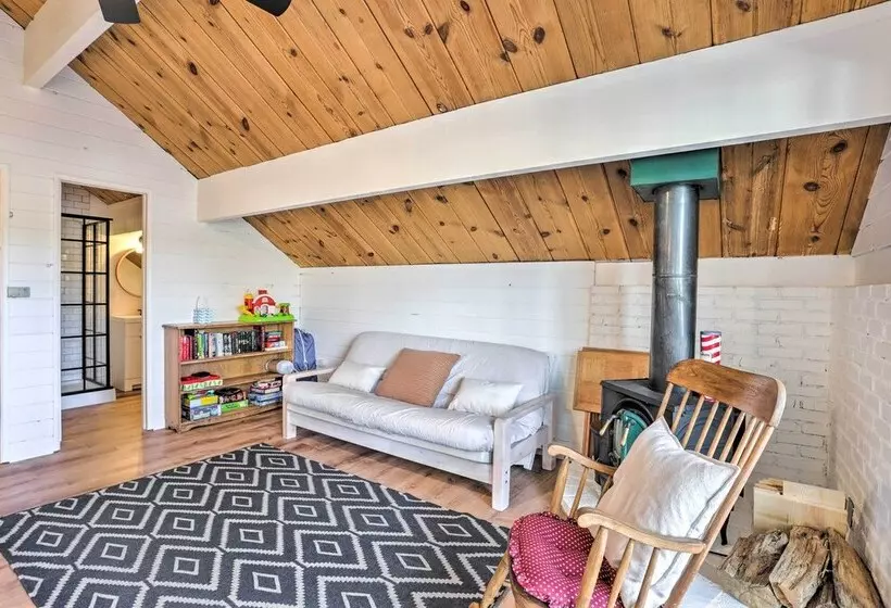3 Mi To Big Bear Lake & Village: Home W/ Balcony