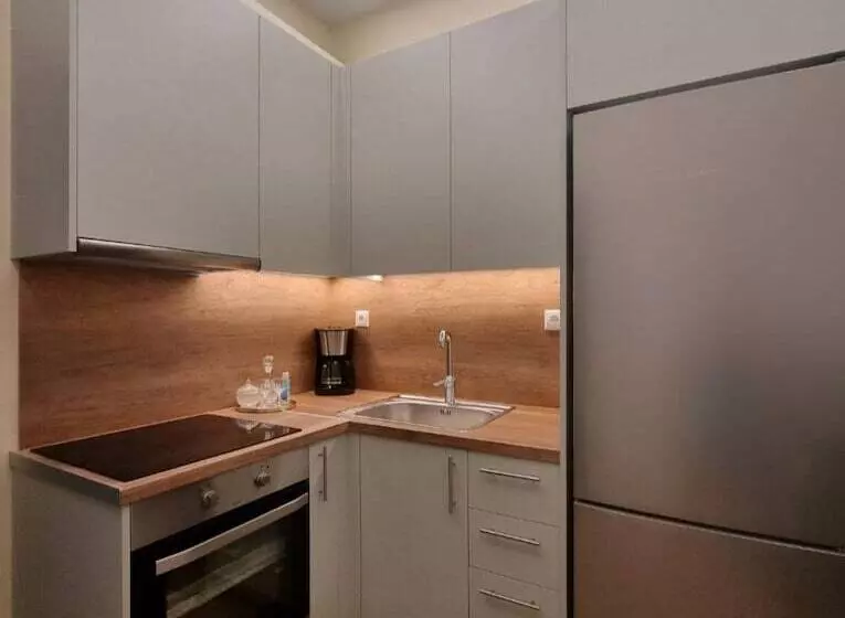 Bmv Apartments