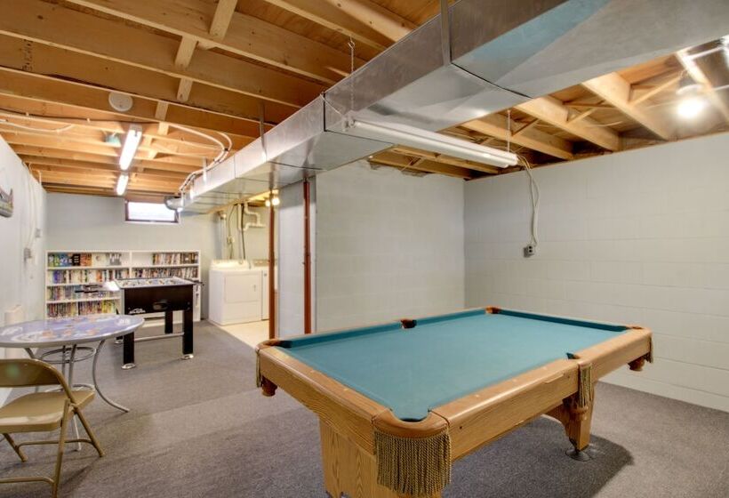 Charming Long Lake Home W/ Dock On 2 Acres!