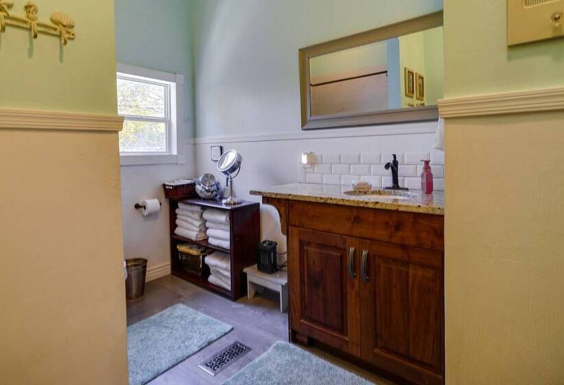 Charming Ogden Vacation Rental: 2 Mi To Downtown