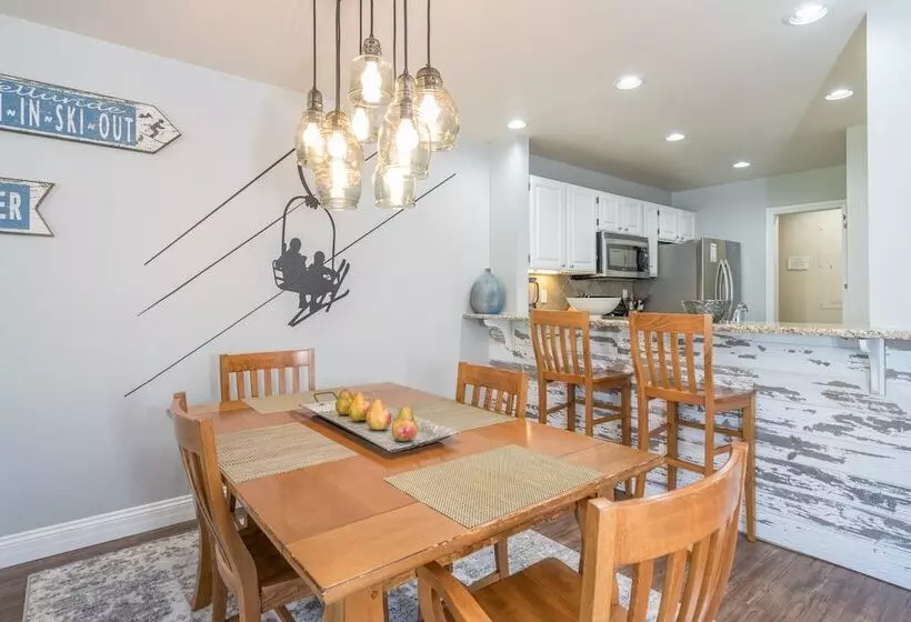 Etta Place Too 107 By Avantstay Close To Town & The Slopes! In Complex W/ Communal Pool & Hot Tub