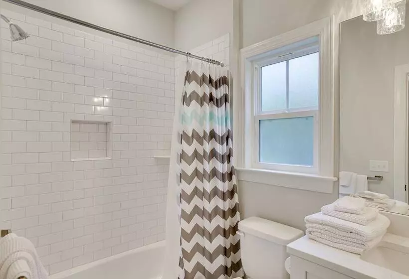 Family Friendly Crawfordville Home ~ 15 Mi To Fsu!