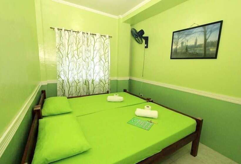 Inn Maritonies Place