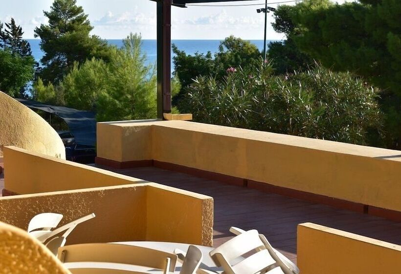 هتل Centro Turistico San Nicola