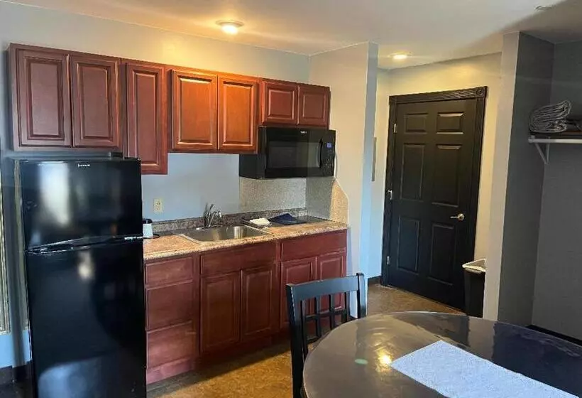 Hotelli Gamble Farm Inn And Suites