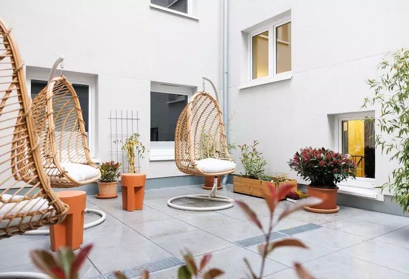 Hotelli Poha House Büchel