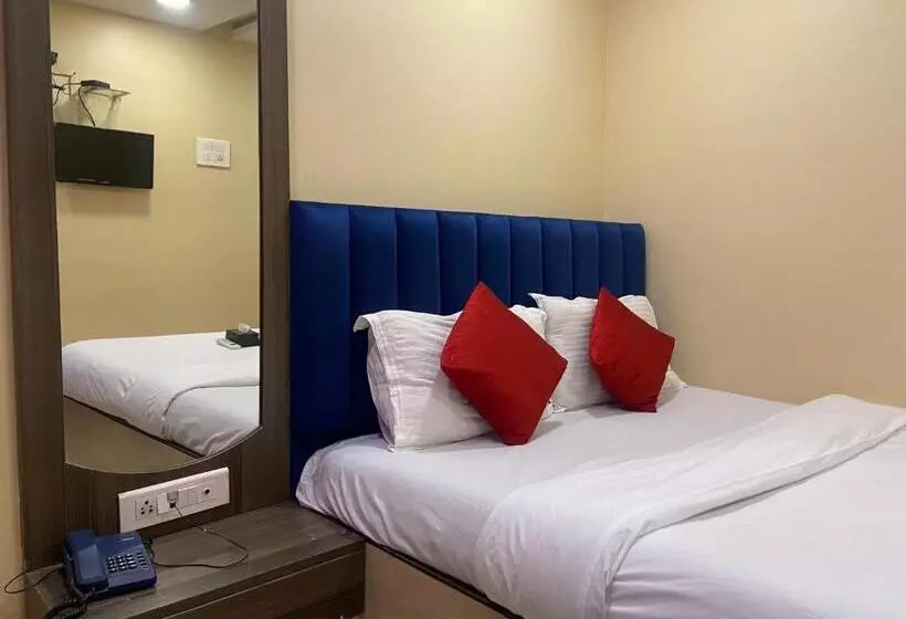 هتل Royal Grand   Near Mumbai International Airport
