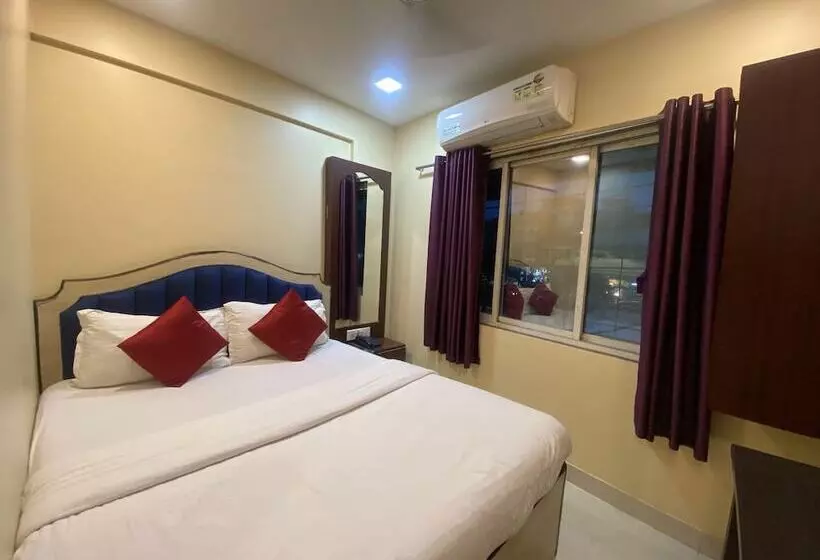 هتل Royal Grand   Near Mumbai International Airport