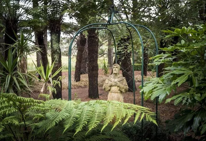 田舎風ホテル The Vale Penrose