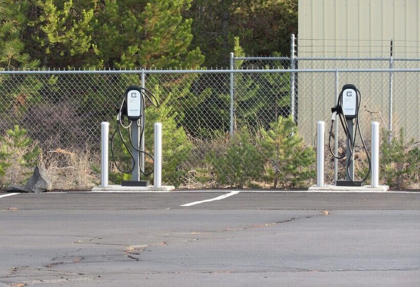 Otel The Woodsman Country Lodge