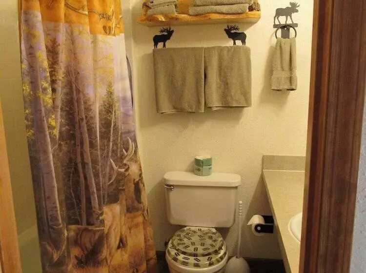 Hotelli The Woodsman Country Lodge