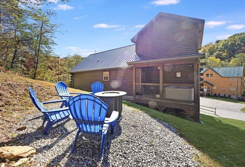 Family Oasis By Ghosal Luxury Lodging