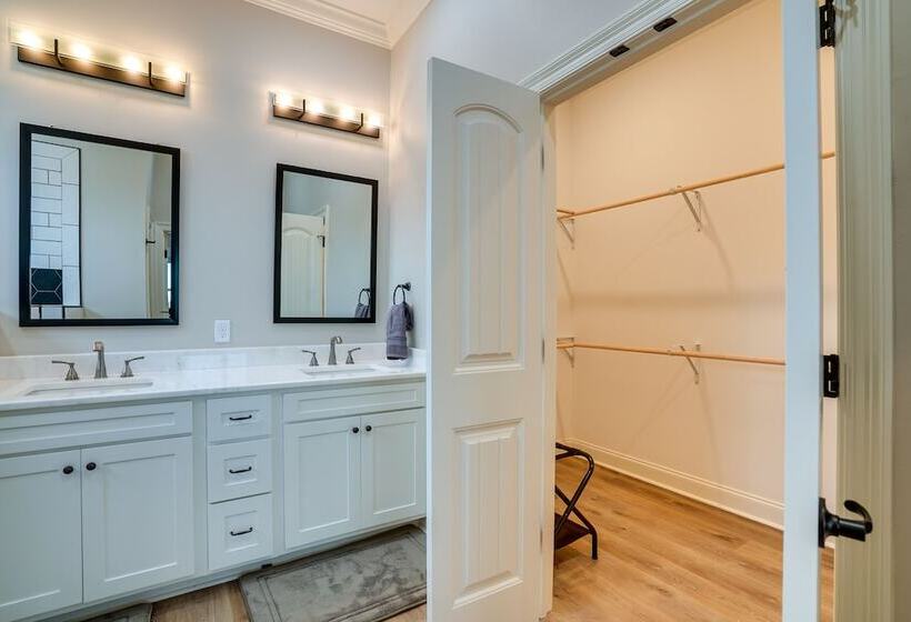 Modern Natchitoches Retreat On Cane River!