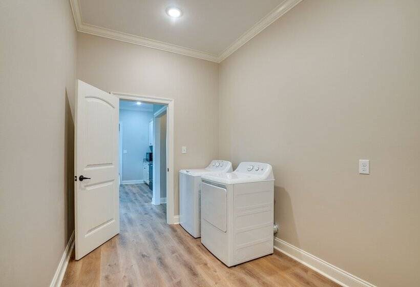 Modern Natchitoches Retreat On Cane River!