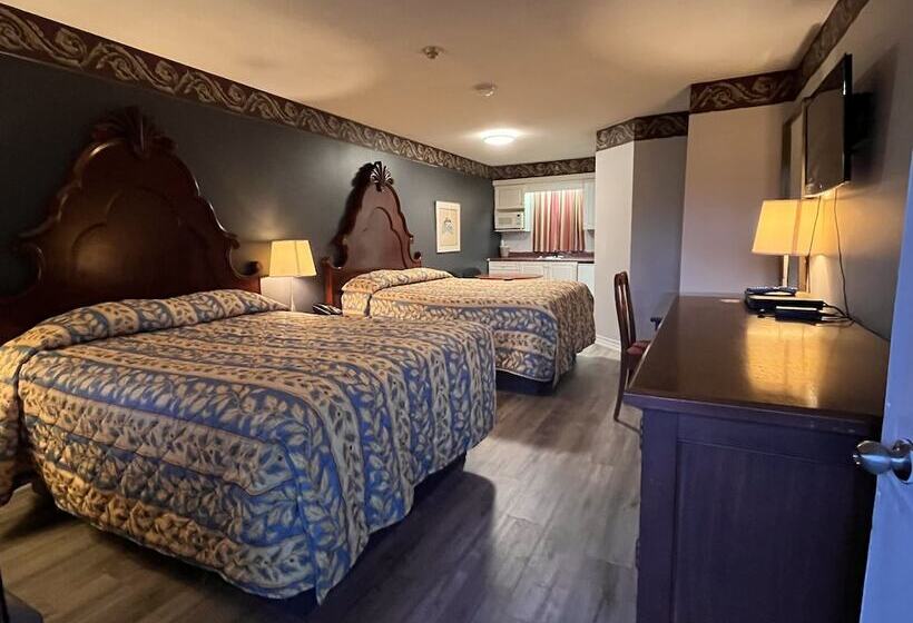 モーテル Fenelon Inn