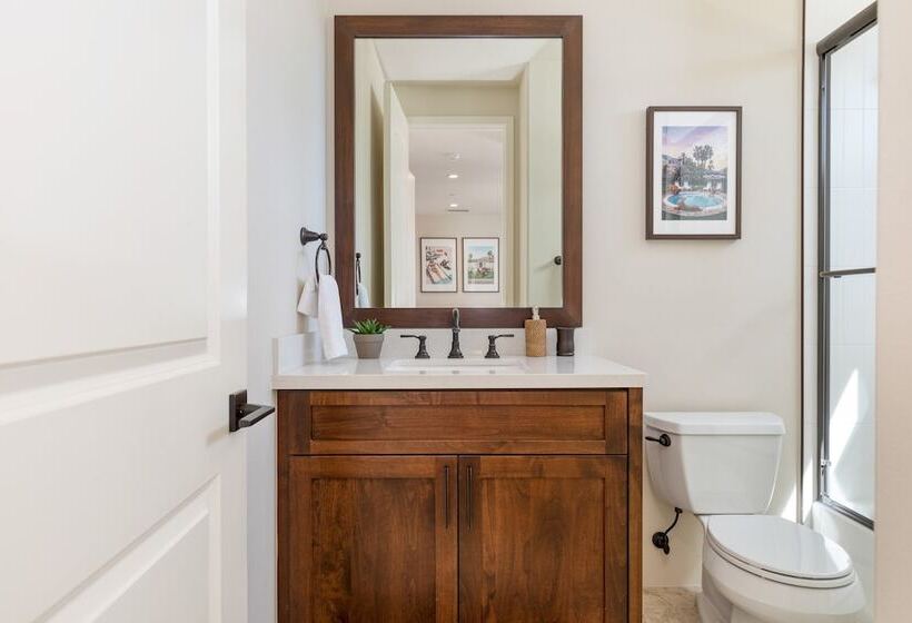 Nahana By Avantstay Pool, Pickleball, And Chic Design