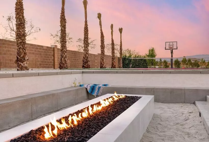 Nahana By Avantstay Pool, Pickleball, And Chic Design
