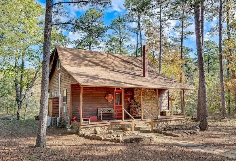 Cozy Oden Oasis W/ On Site Fishing Creek & Deck!