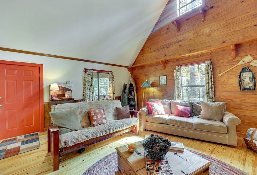 Cozy Oden Oasis W/ On Site Fishing Creek & Deck!