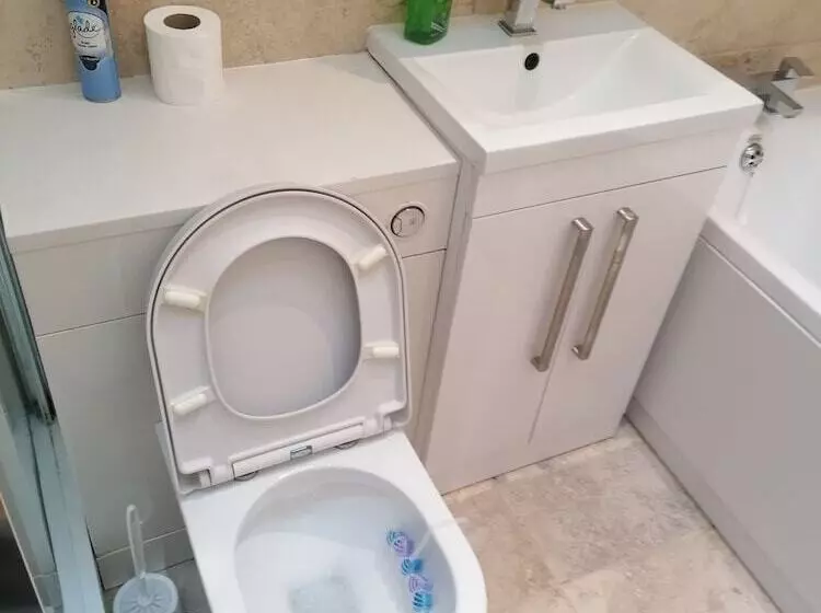 Majatalo 92 Seaford Street