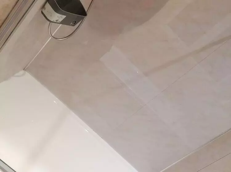 Majatalo 92 Seaford Street