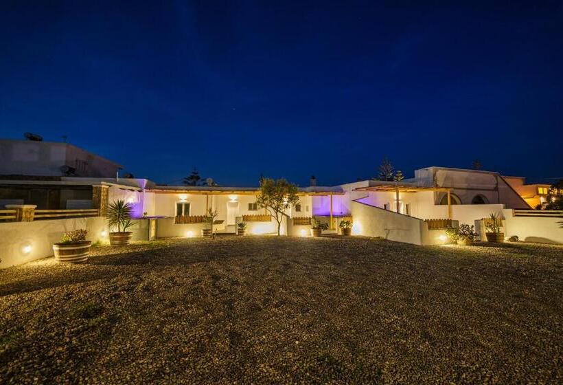 Pension Athiri Luxury Suites